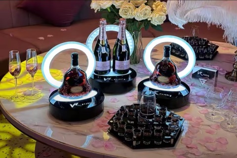 上海伯爵三号KTV招聘兼职,可提供住宿,高薪诚聘期待你的才华尽情展现